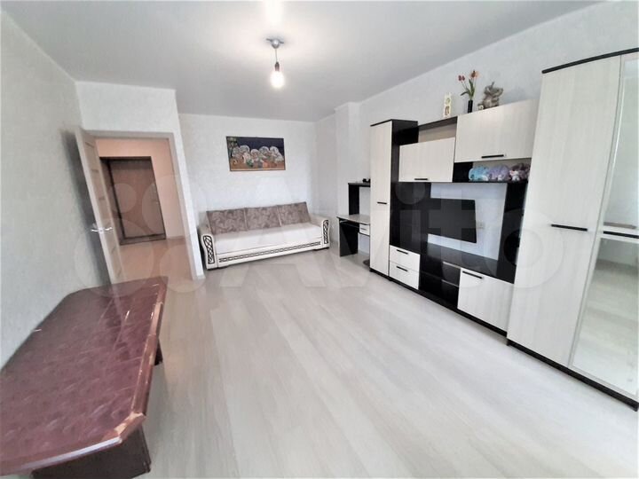 1-к. квартира, 43 м², 10/17 эт.