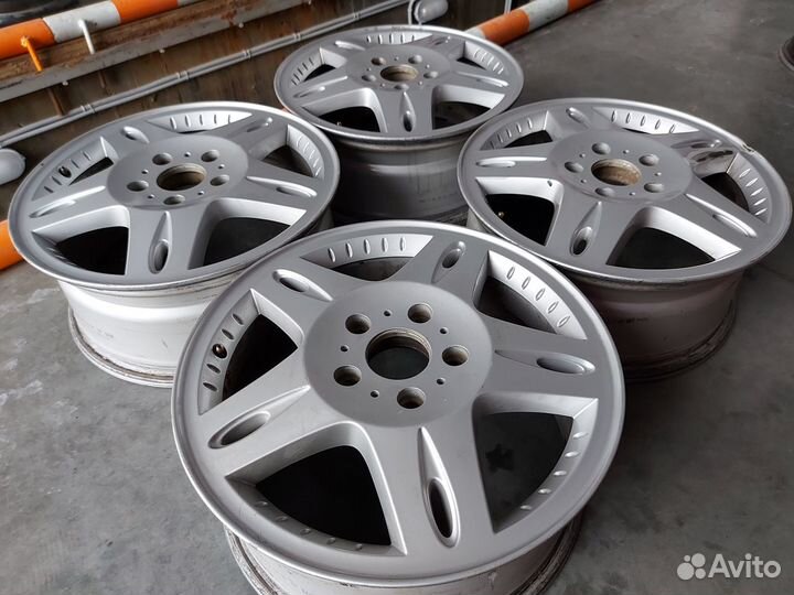 Литые диски R18 Mercedes original