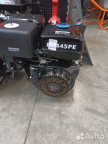 Двигатель бензиновый 