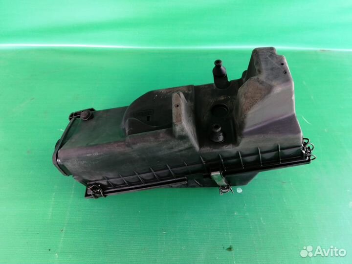 Корпус воздушного фильтра Ford Mondeo 2