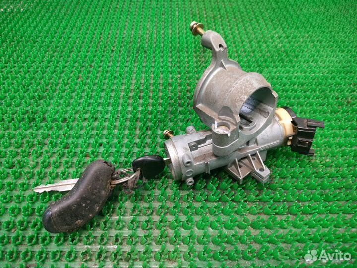 Замок зажигания Mitsubishi Lancer CB4W 4G92 1995