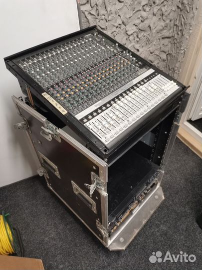 Рэковый кейс (рэк) на колёсах, кофр