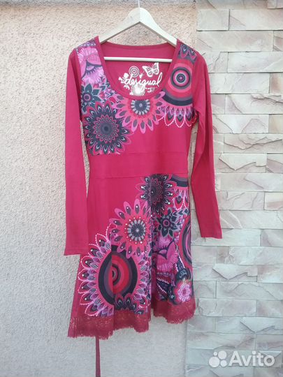 Платье desigual новое
