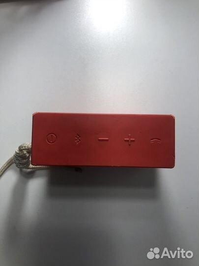 Колонка jbl go