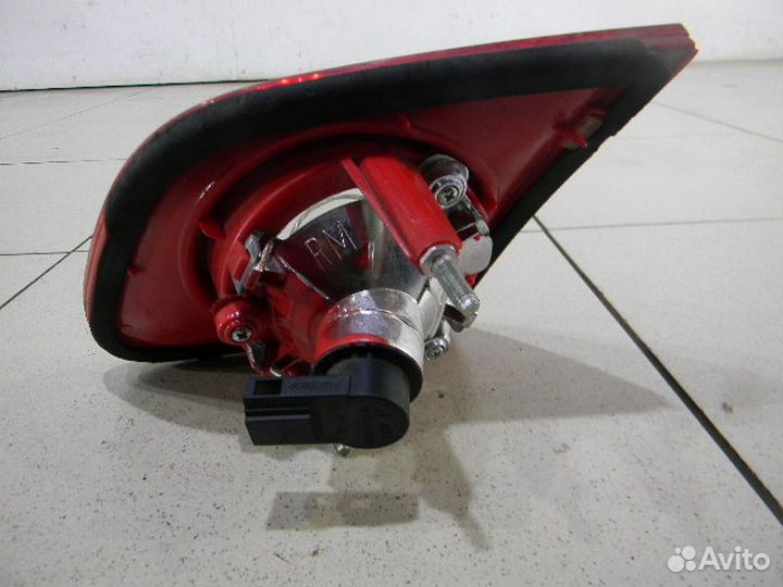 Фонарь задний левый внутренний