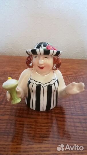 Статуэтки Pavon, разные