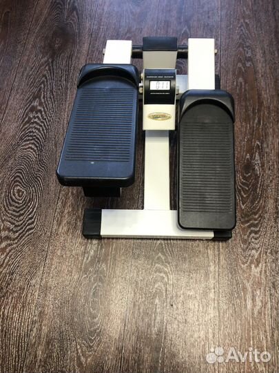 Тренажер степпер torneo