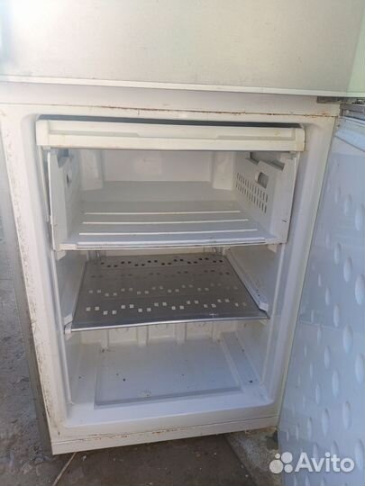 Холодильник beko