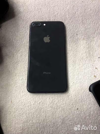 iPhone 8 Plus, 64 ГБ