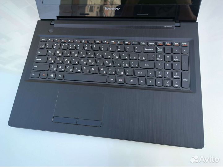 Свежий Lenovo 4ядра/8Gb/SSD/2видеокарты/Отл сост