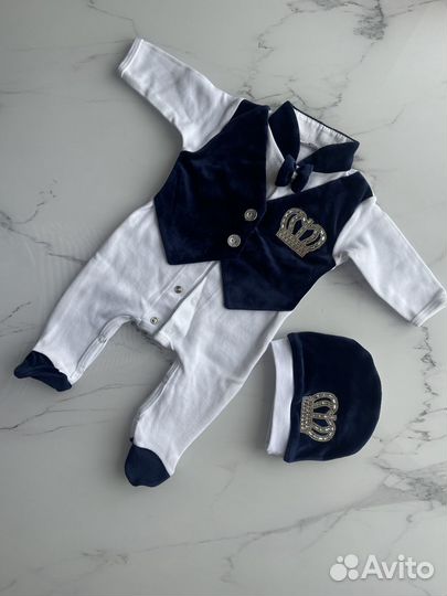 Комплект на выписку новорожденного