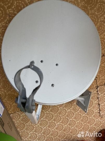 Антенна спутниковая