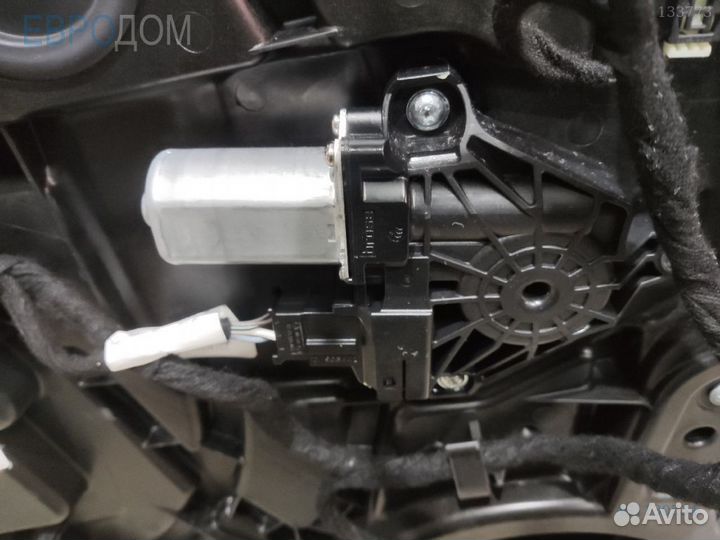 Стеклоподъемник задний левый mercedes W166 s1130534