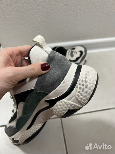 Кроссовки taoffen