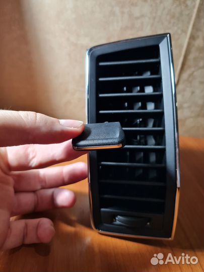 Дефлектор воздушный Skoda Kodiaq 565820952cryp