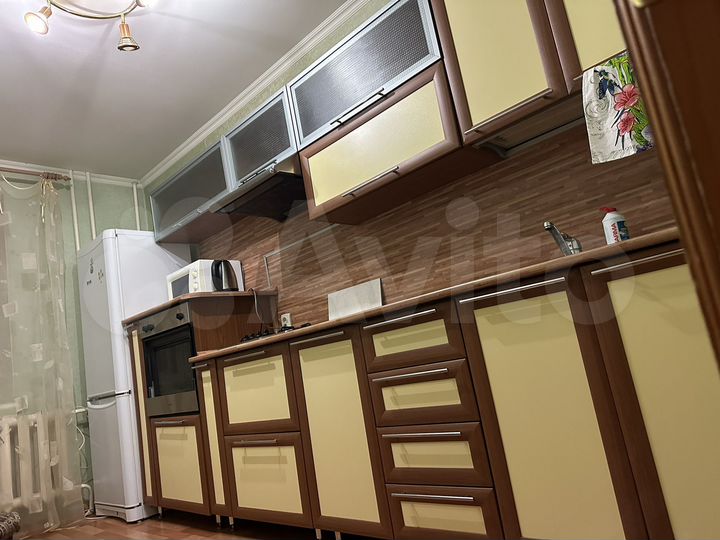 3-к. квартира, 75 м², 3/9 эт.