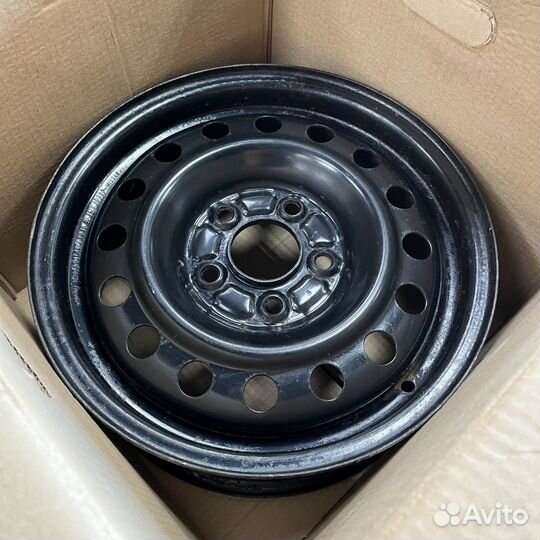 Диск штампованный R15 5x114.3 Nissan (1шт)