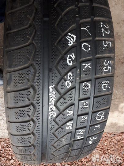 Yokohama AVS Winter V901 225/55 R16