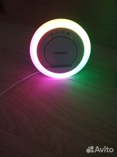 Лампа-зарядное устройство