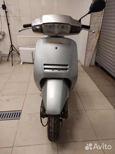 Японский скутер Honda Lead af20