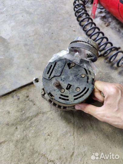 Генератор 95А нива