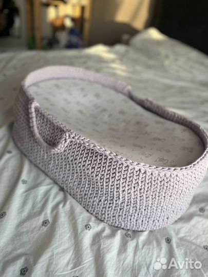 Вязаная люлька для новорожденного