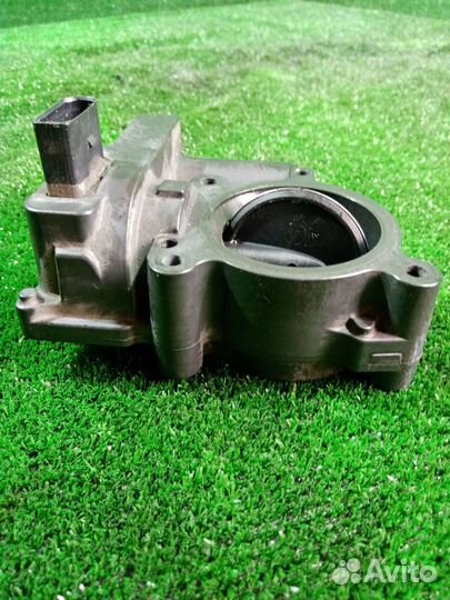 Дроссельная заслонка Volkswagen Golf 5 BLG 1.4