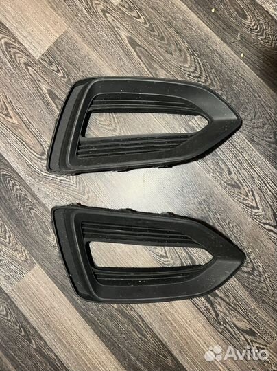 Рамка под птф в бампер Hyundai Solaris 2