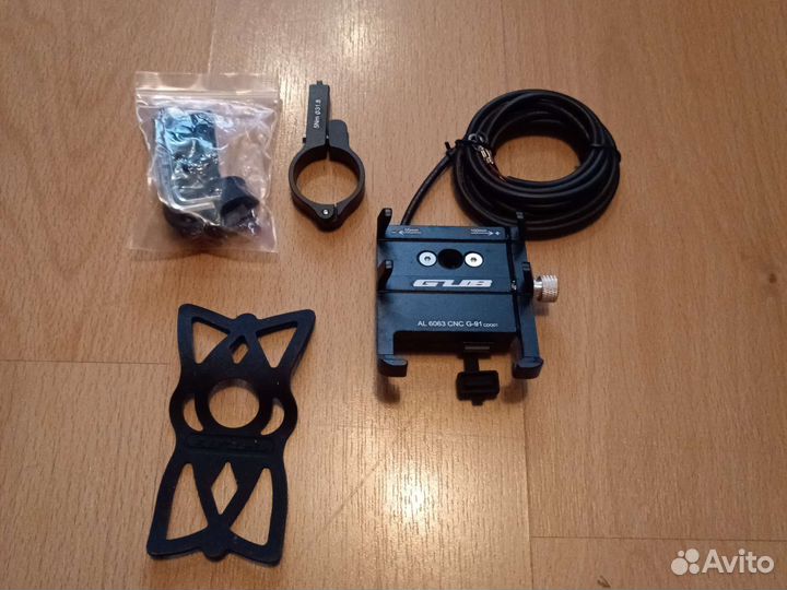 Держатель для телефона на самокат с зарядкой