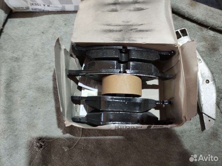 Передние тормозные колодки BMW F10