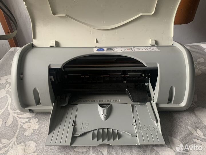Цветной принтер HP