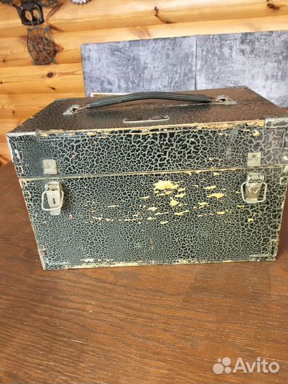 Чемоданы ретро СССР. Ящик деревянный