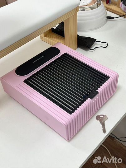 Вытяжка для маникюра