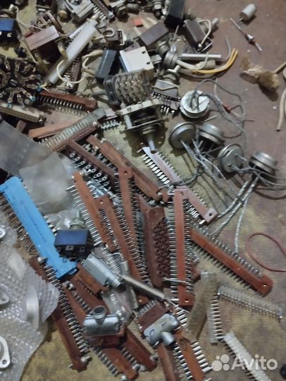 Радиодетали времён СССР