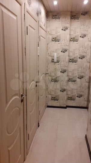 2-к. квартира, 50 м², 1/9 эт.