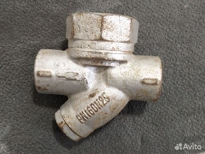 Конденсатотводчик