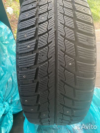 Landsail Ice Star IS33 245/45 R18 100H