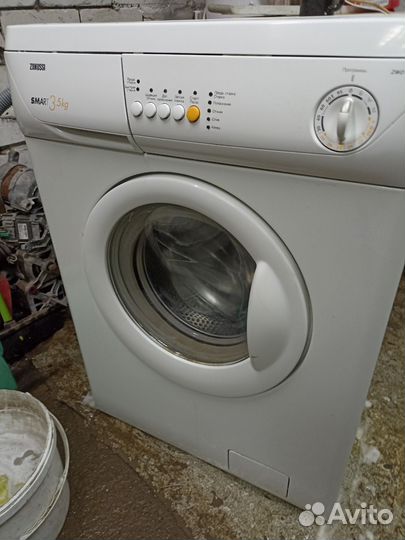 Стиральная машина Занусси 3.5-4 кг