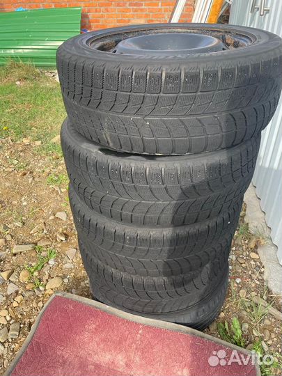 Bridgestone Blizzak WS-60 205/55 R16