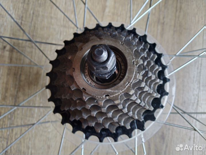 Заднее колесо на велосипед 27.5