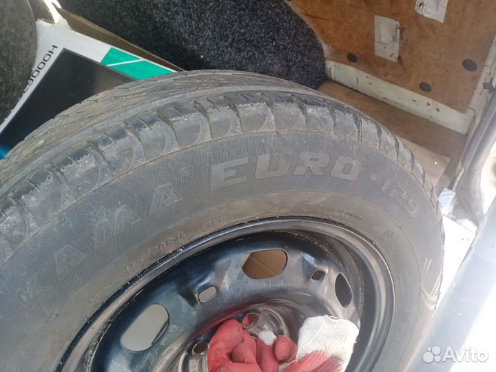 Пара колес, с запасок