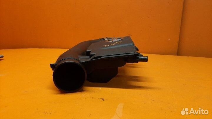 Резонатор воздушного фильтра Nissan Pathfinder R51