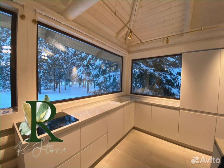 Кухонные столешницы и подоконники из камня