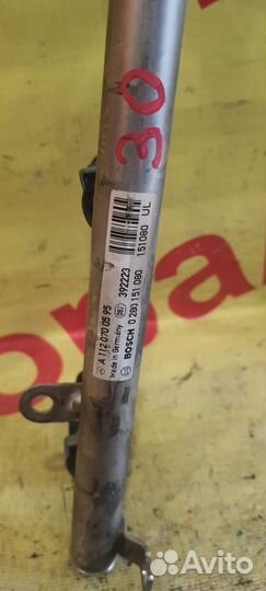 Топливная рампа в сборе с форсунками Mercedes-Benz