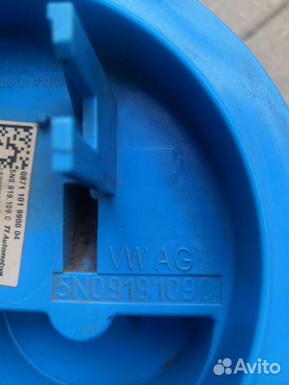 VW Топливный насос в сборе. 5N0919109C