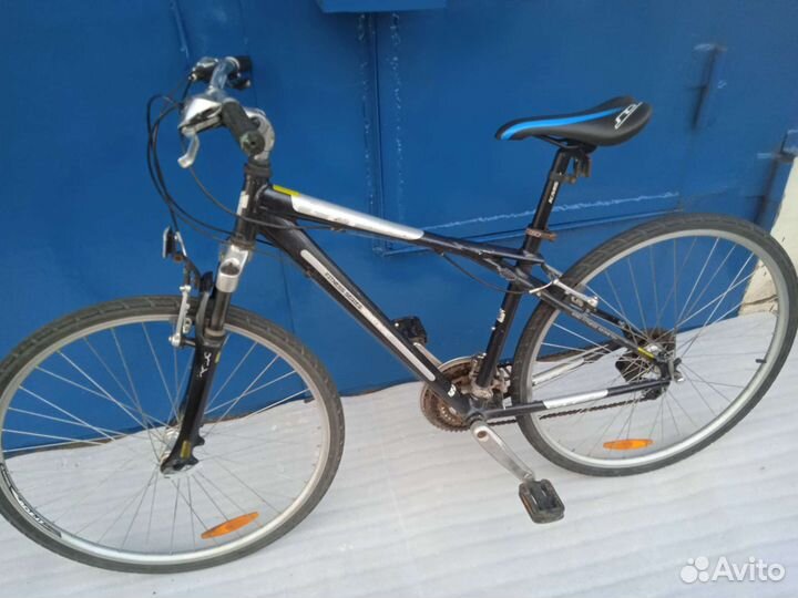 Велосипед GT Nomad 28'' алюминиевая рама 