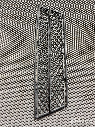 Решетка в бампер BMW 5 e60/e61