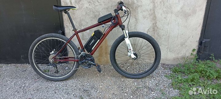 Электровелосипед 350W Giant