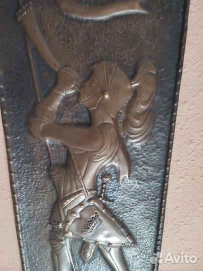 Настенное панно из металла