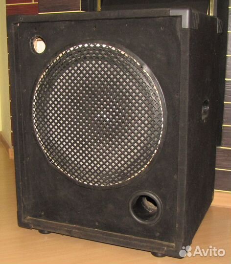 Сабвуфер C-Mark 500W D15